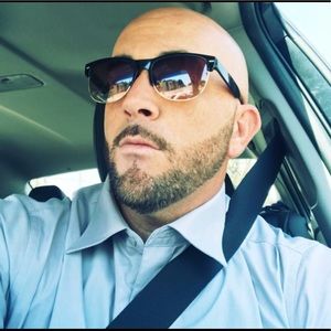 Meet your Posher, Christopher